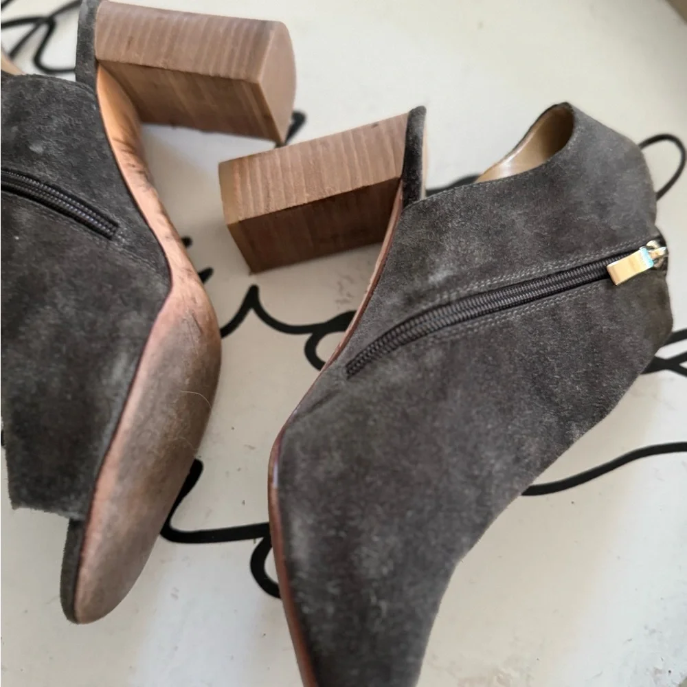 Vaneli Grey Suede Open Toe Booties Lace Up Block Heel Cutout Ankle Heels Neutral
